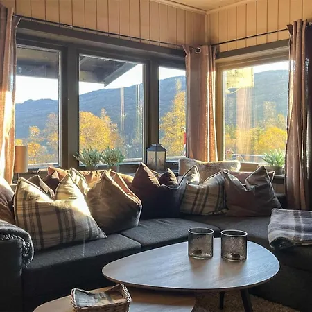 Feriehus Awesome In With Kitchen Tysse (Samnanger)