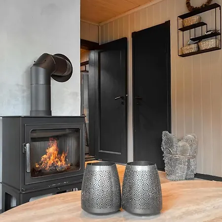 Awesome In Tysse With Kitchen * Tysse (Samnanger)